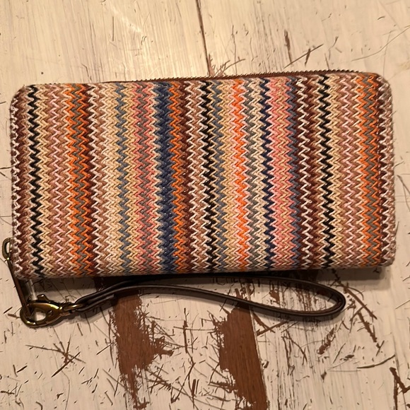 FOSSIL Parker Satchel/Crossbody and wristlet set - Picture 13 of 16